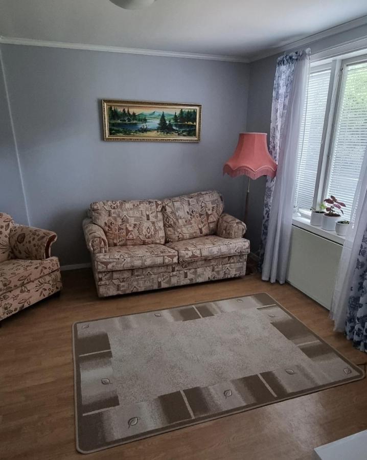 Mysig Laegenhet Foer Resande. Stocka Bagian luar foto
